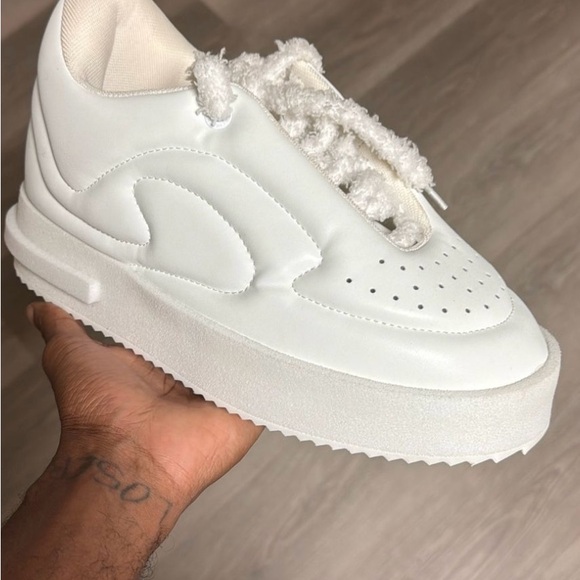 Sia collective: white supa clouds deadstock Men's White Casual Sneakers - Picture 1 of 1